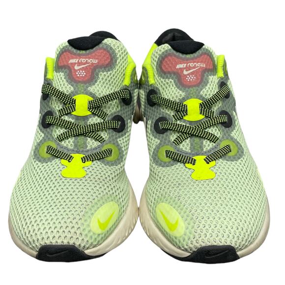 NIKE RENEW RUN BARELY VOLT SMOKE GREY Running Race Shoes Womens 7.5 Fast Ship - Picture 2 of 11